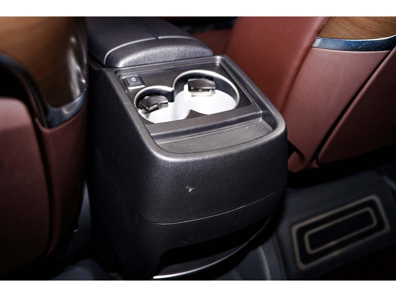 Mercedes-Benz V 2023