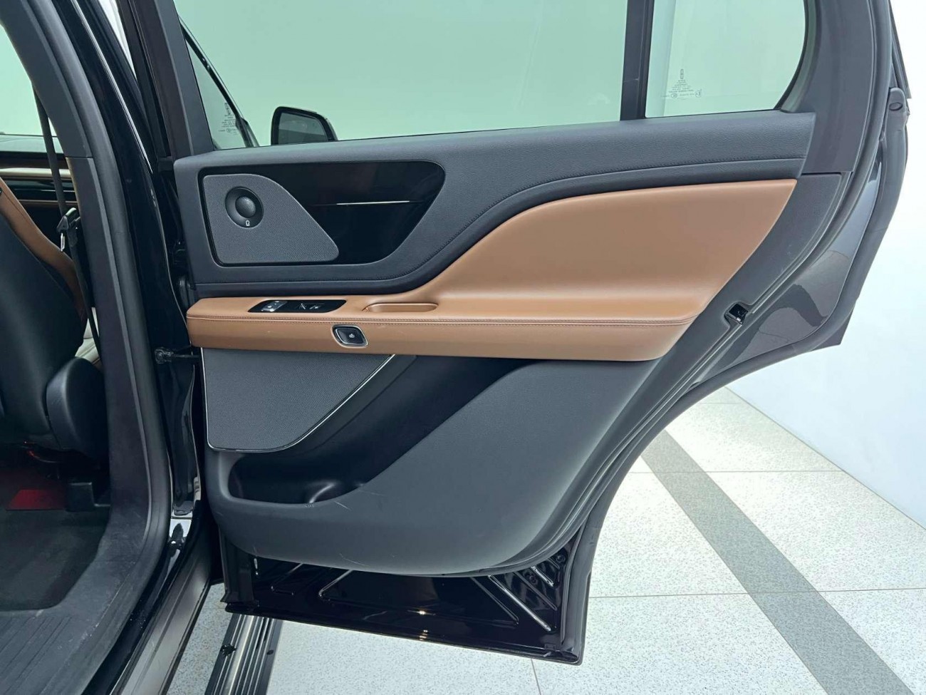 Lincoln Aviator 2021