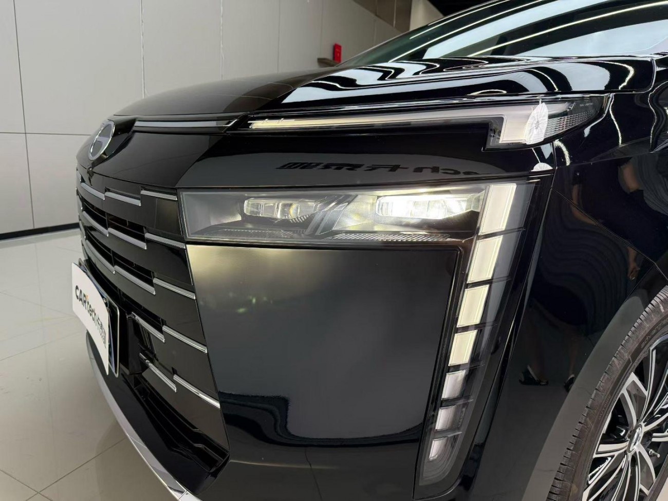 Trumpchi E8 2025