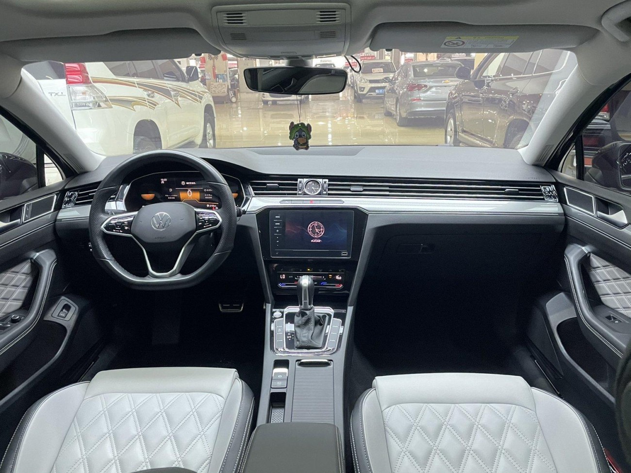 Volkswagen Magotan 2023