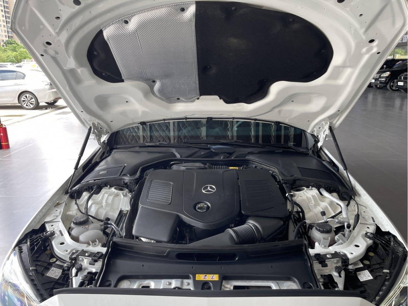 Mercedes-Benz C 260 L 2024