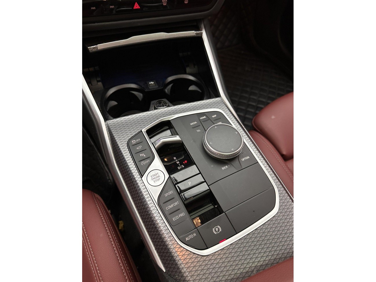 BMW 325Li 2023