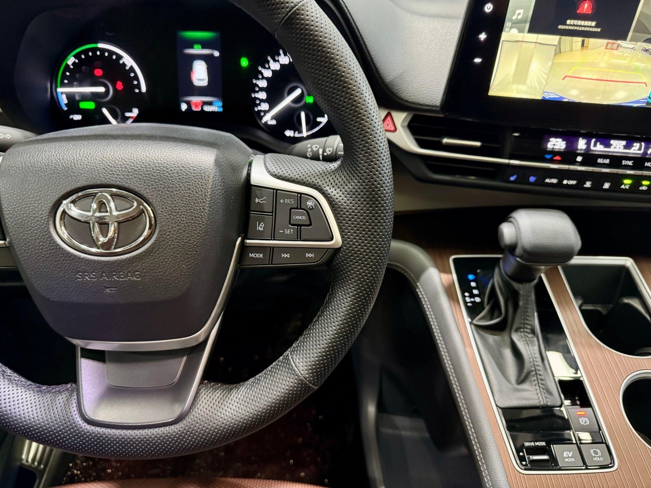 Toyota Sienna 2023