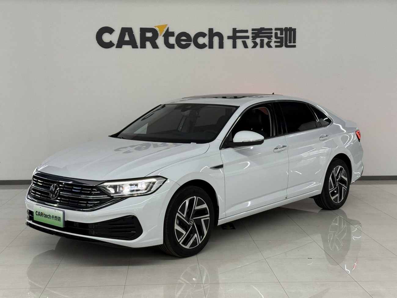 Volkswagen Sagitar 2025