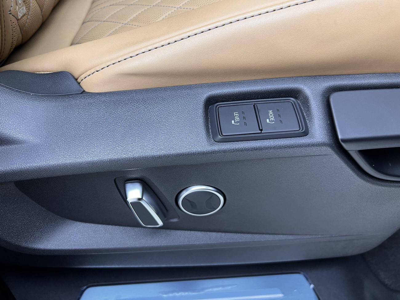 Audi Q6 45 TFSI 2024
