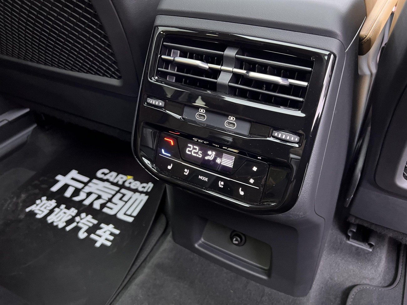 Audi Q6 45 TFSI 2024