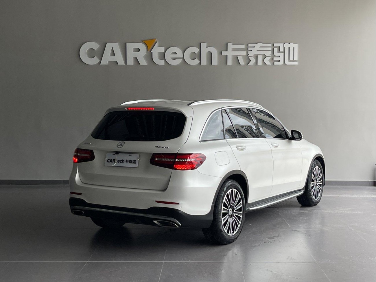 Mercedes-Benz GLC 260 4MATIC 2018
