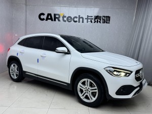 Mercedes-Benz GLA 200 2022