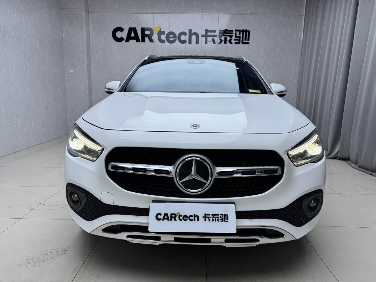 Mercedes-Benz GLA 200 2022