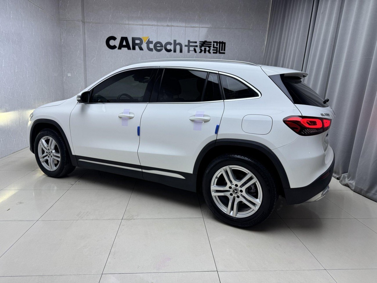 Mercedes-Benz GLA 200 2022