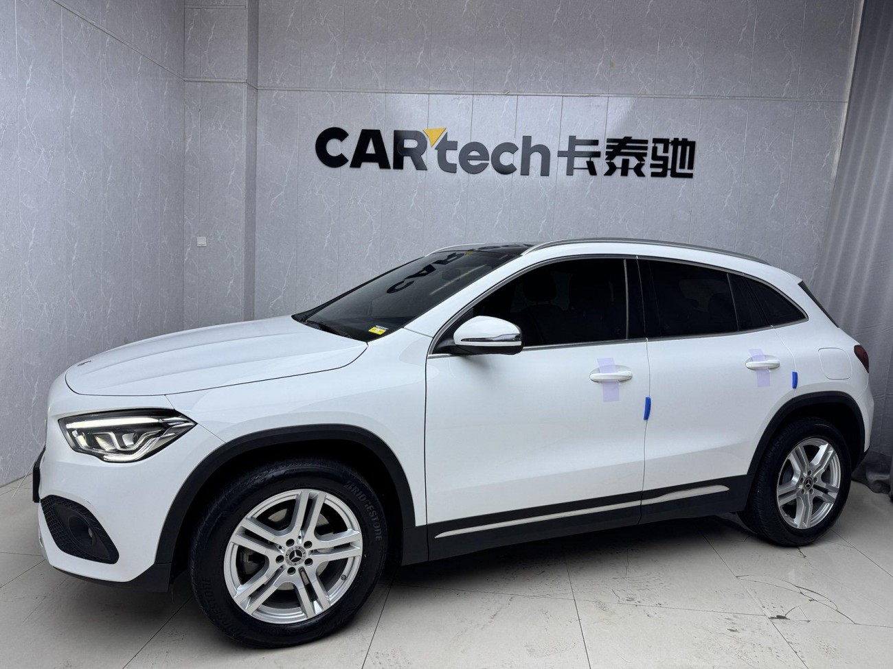 Mercedes-Benz GLA 200 2022