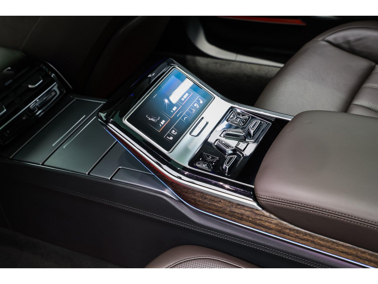 Audi A8L 55 TFSI 2019