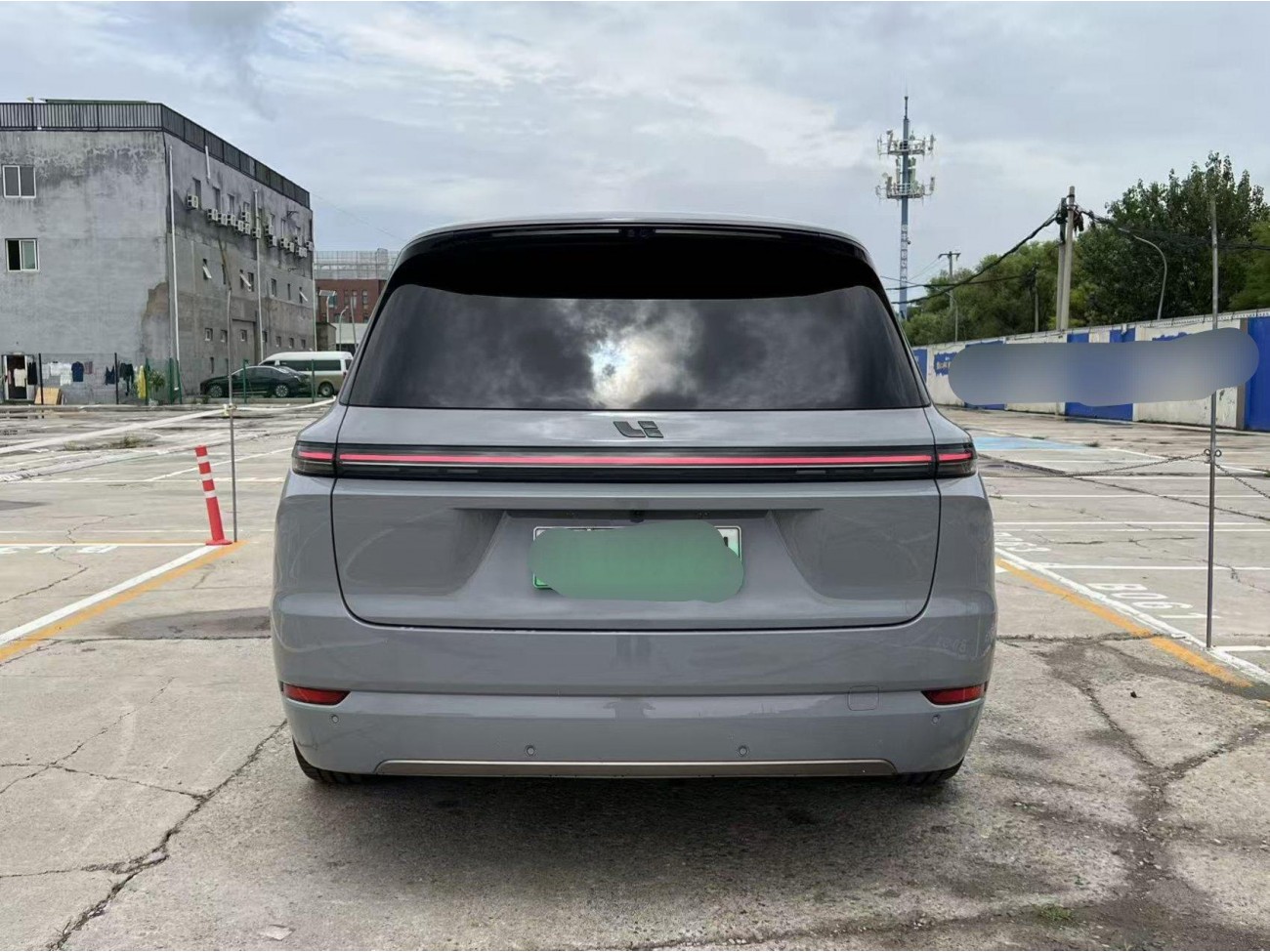Li Auto L9 2025