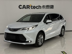 Toyota Sienna 2025