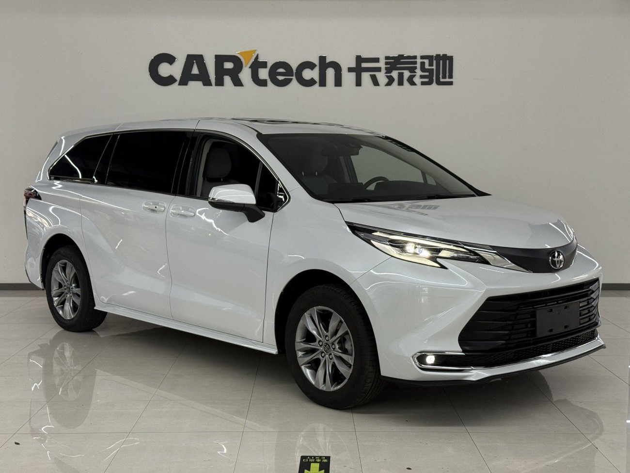 Toyota Sienna 2025