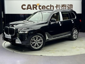 BMW X7 2024