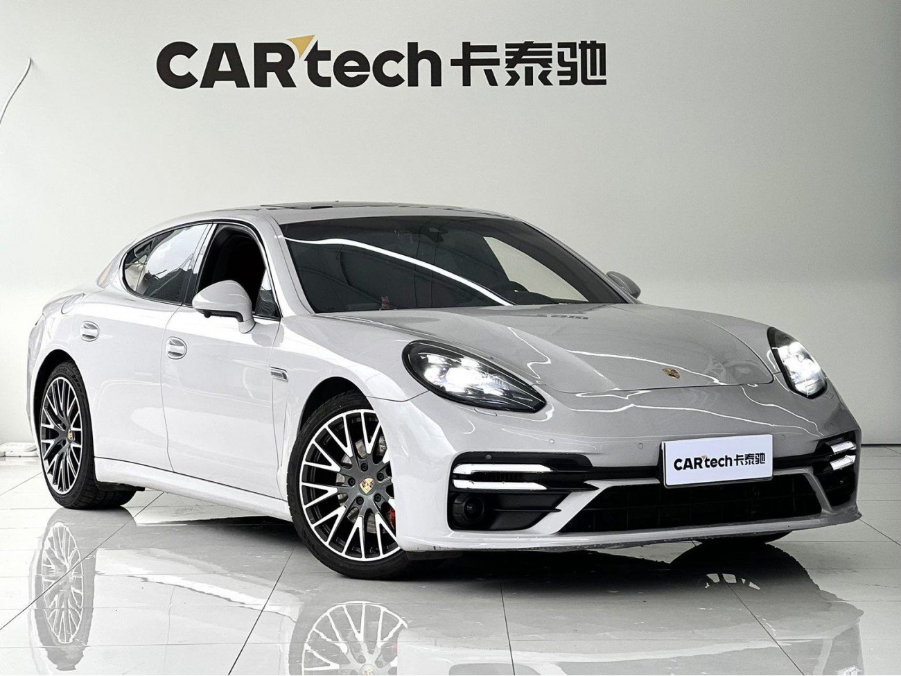 Porsche Panamera 2013