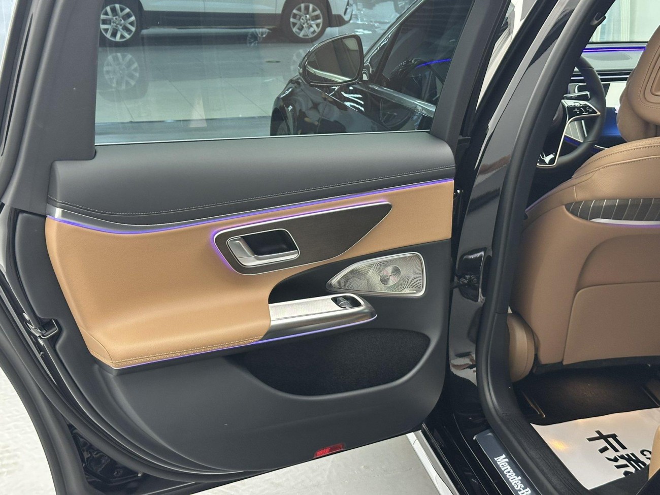 Mercedes-Benz E 300 L 2025