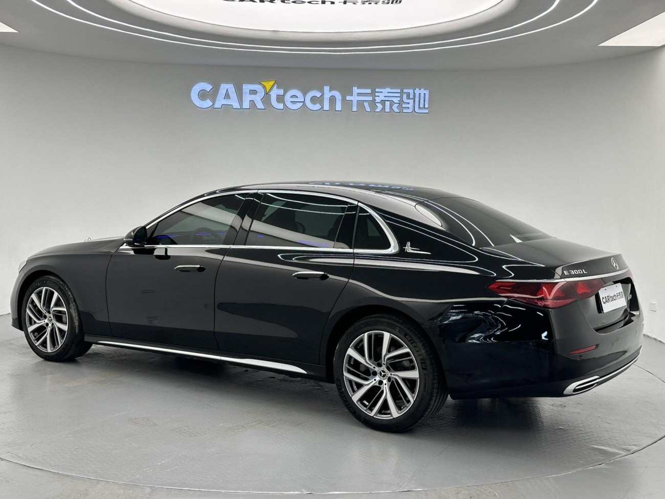 Mercedes-Benz E 300 L 2025