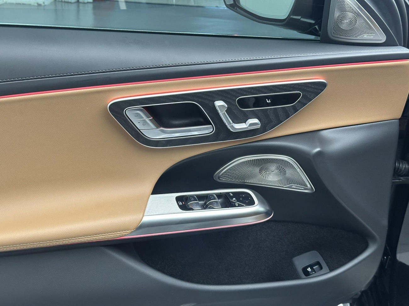 Mercedes-Benz E 260 L 2026