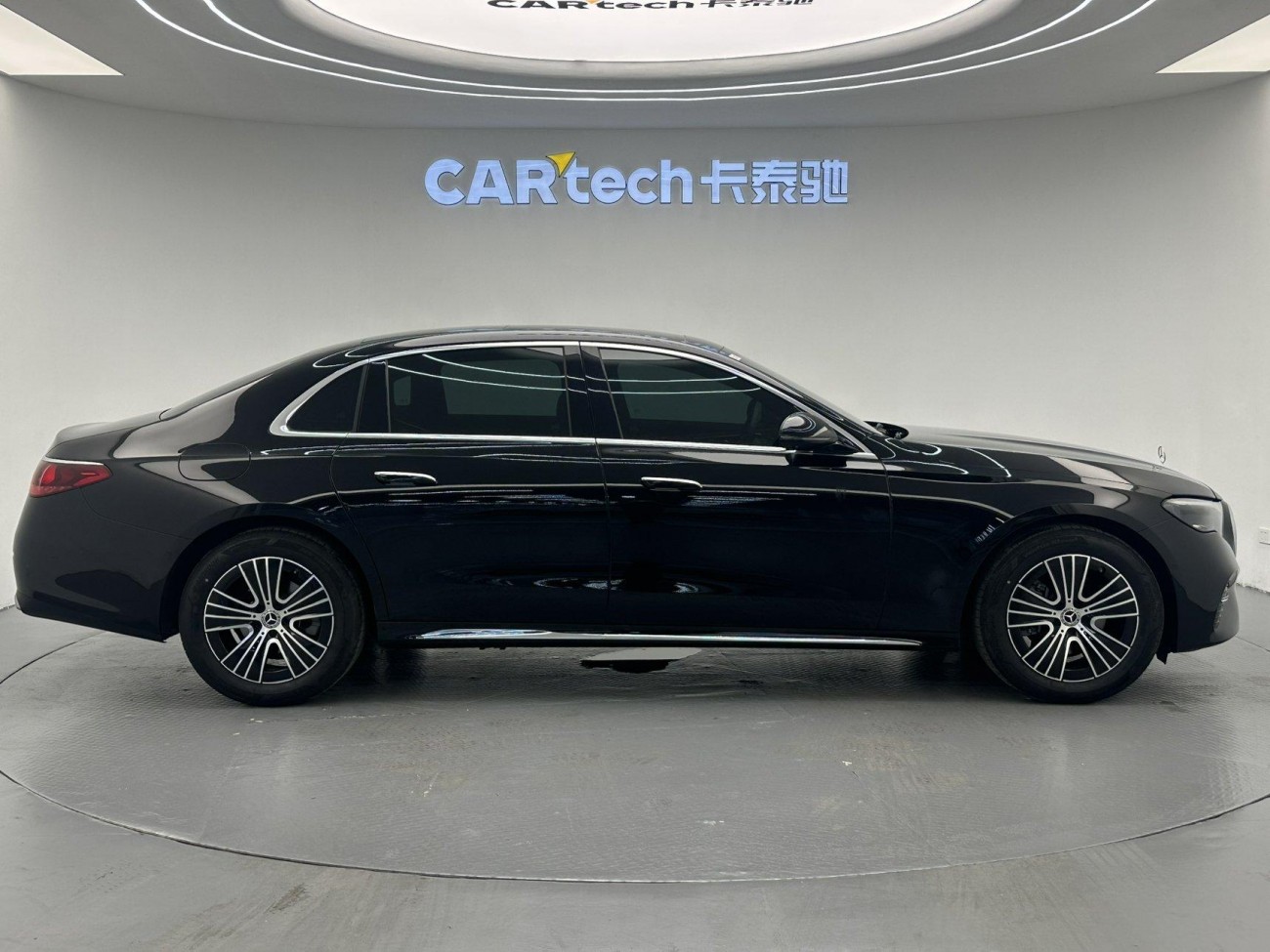 Mercedes-Benz E 260 L 2026