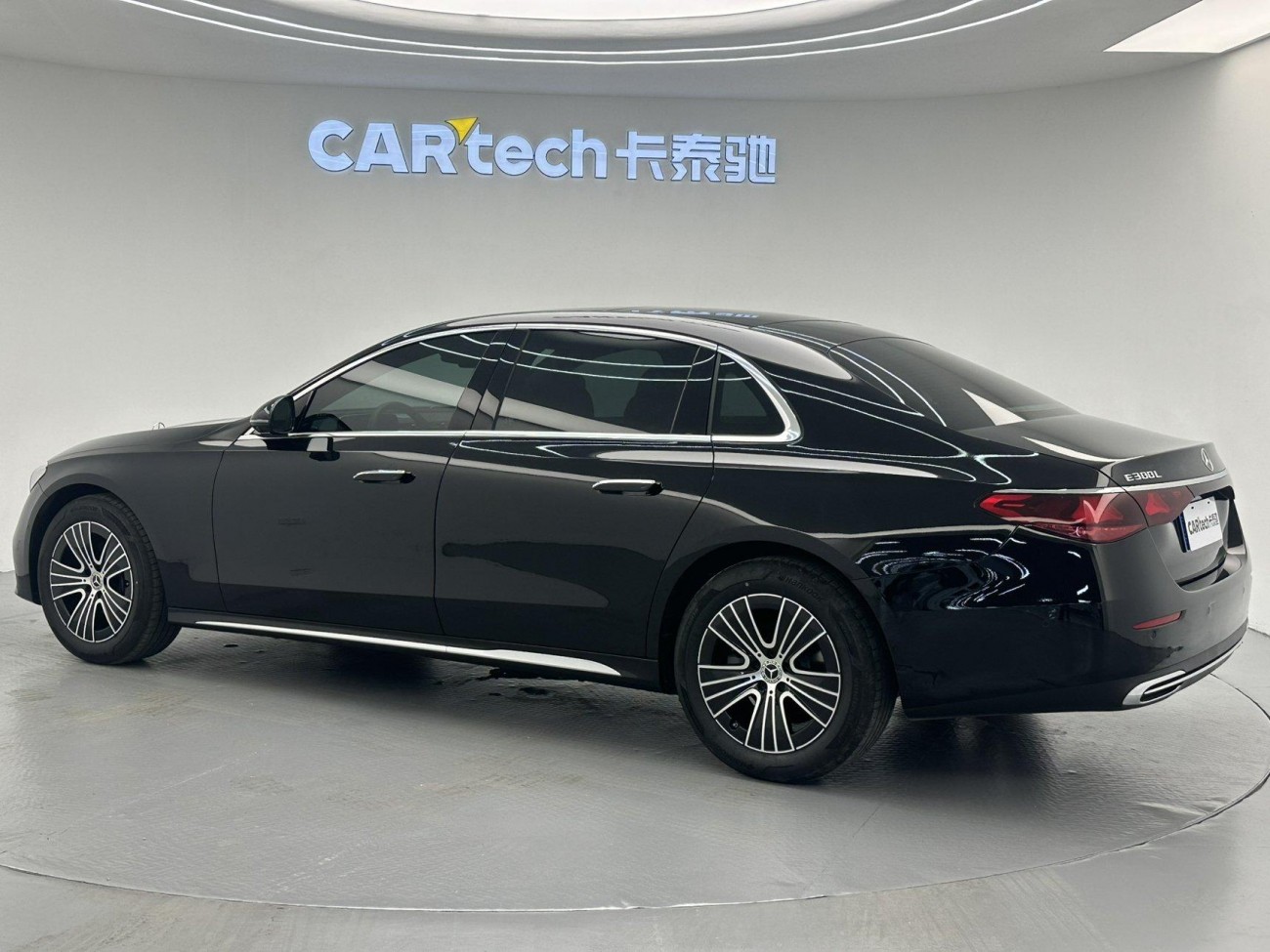 Mercedes-Benz E 260 L 2026