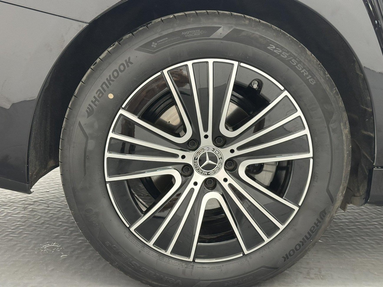 Mercedes-Benz E 260 L 2026