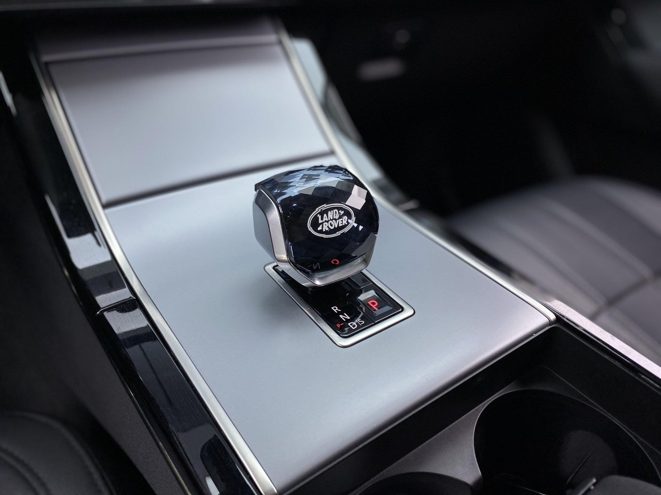 Land Rover Range Rover 2024