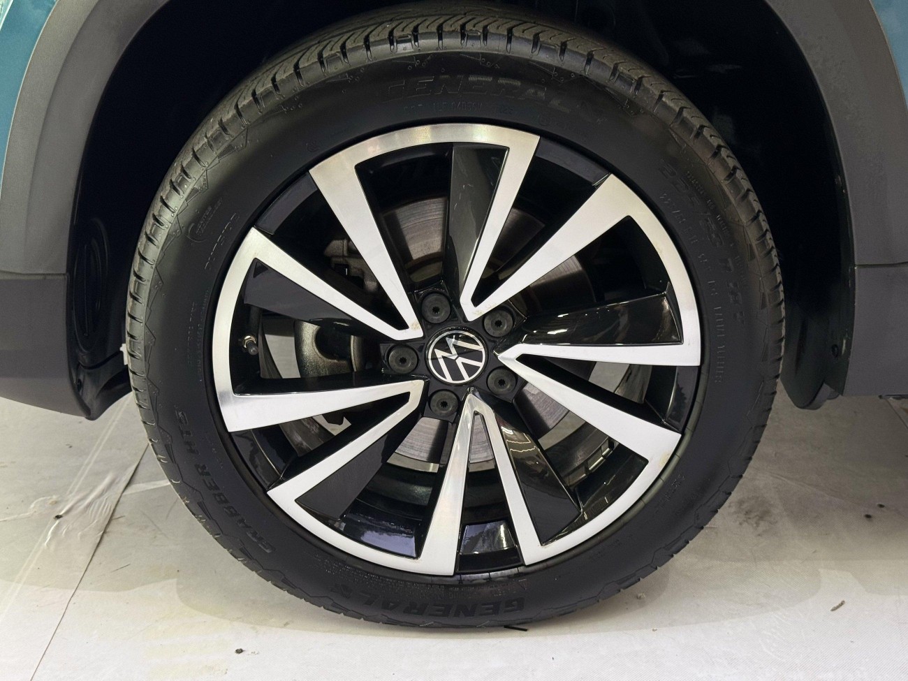 Volkswagen Tharu 2021