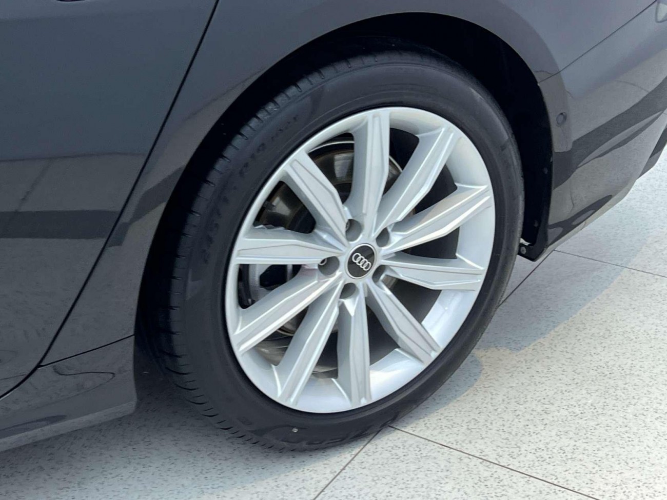 Audi A6L 45 TFSI 2024
