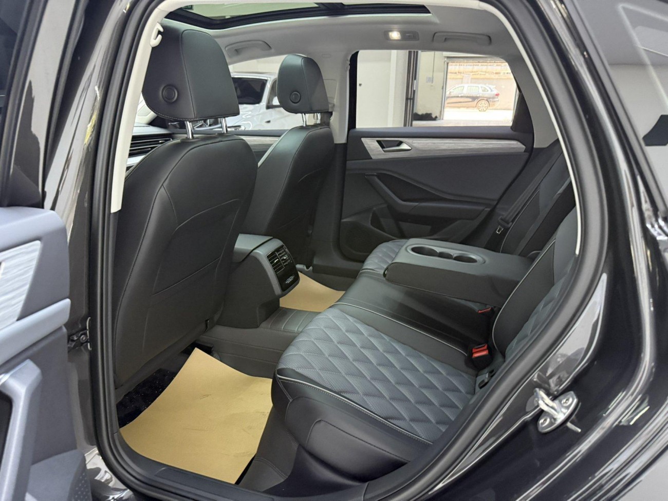 Volkswagen Sagitar 2025