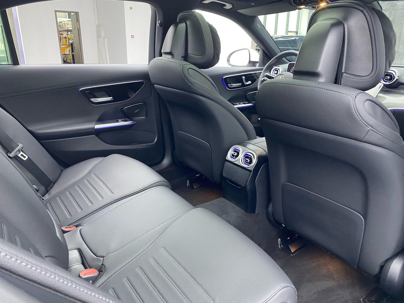 Mercedes-Benz C 260 L 2024