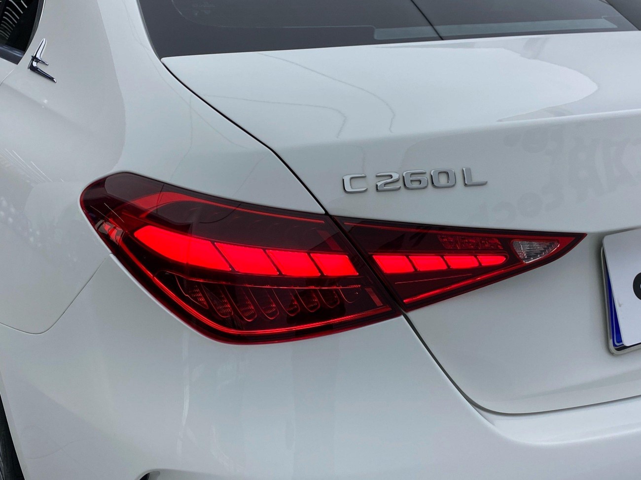 Mercedes-Benz C 260 L 2024