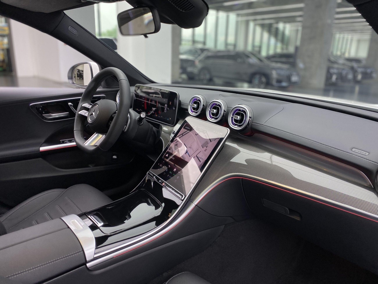 Mercedes-Benz C 260 L 2024