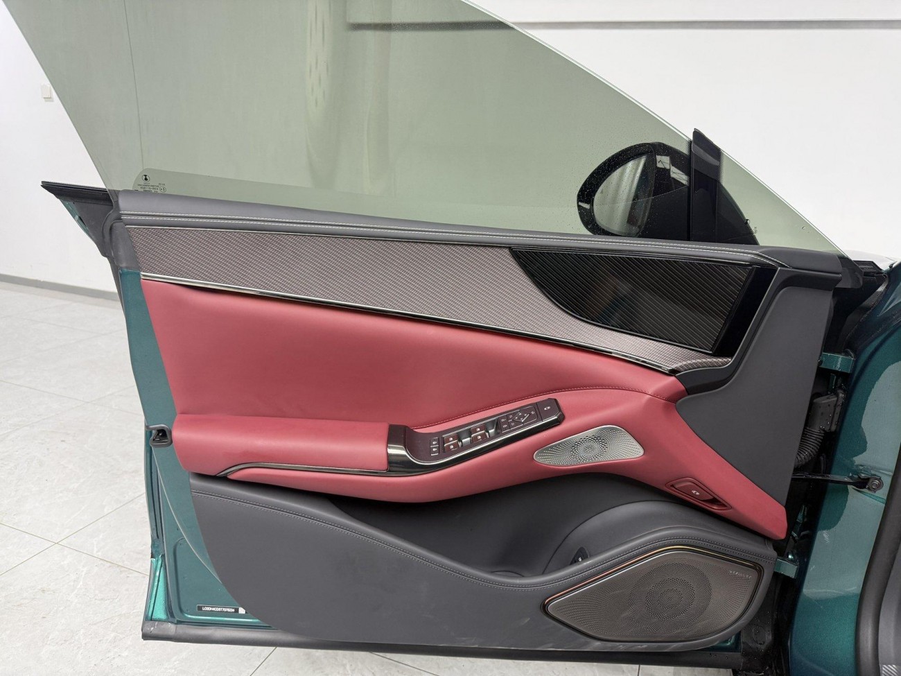 Denza Z9GT 2026