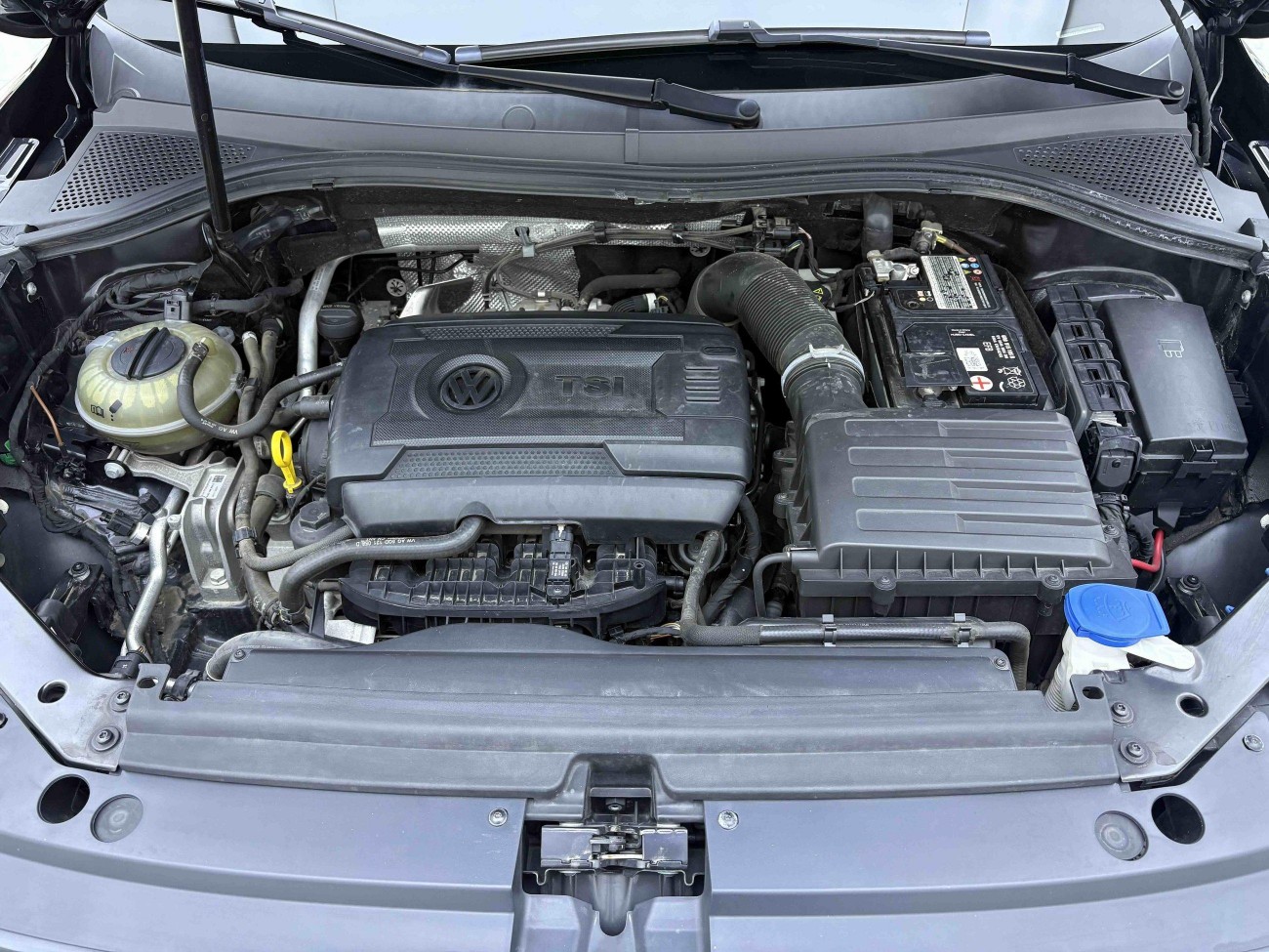 Volkswagen Tiguan L 2022