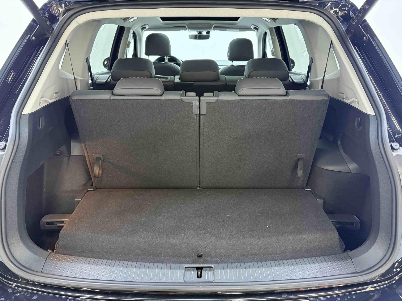 Volkswagen Tiguan L 2022
