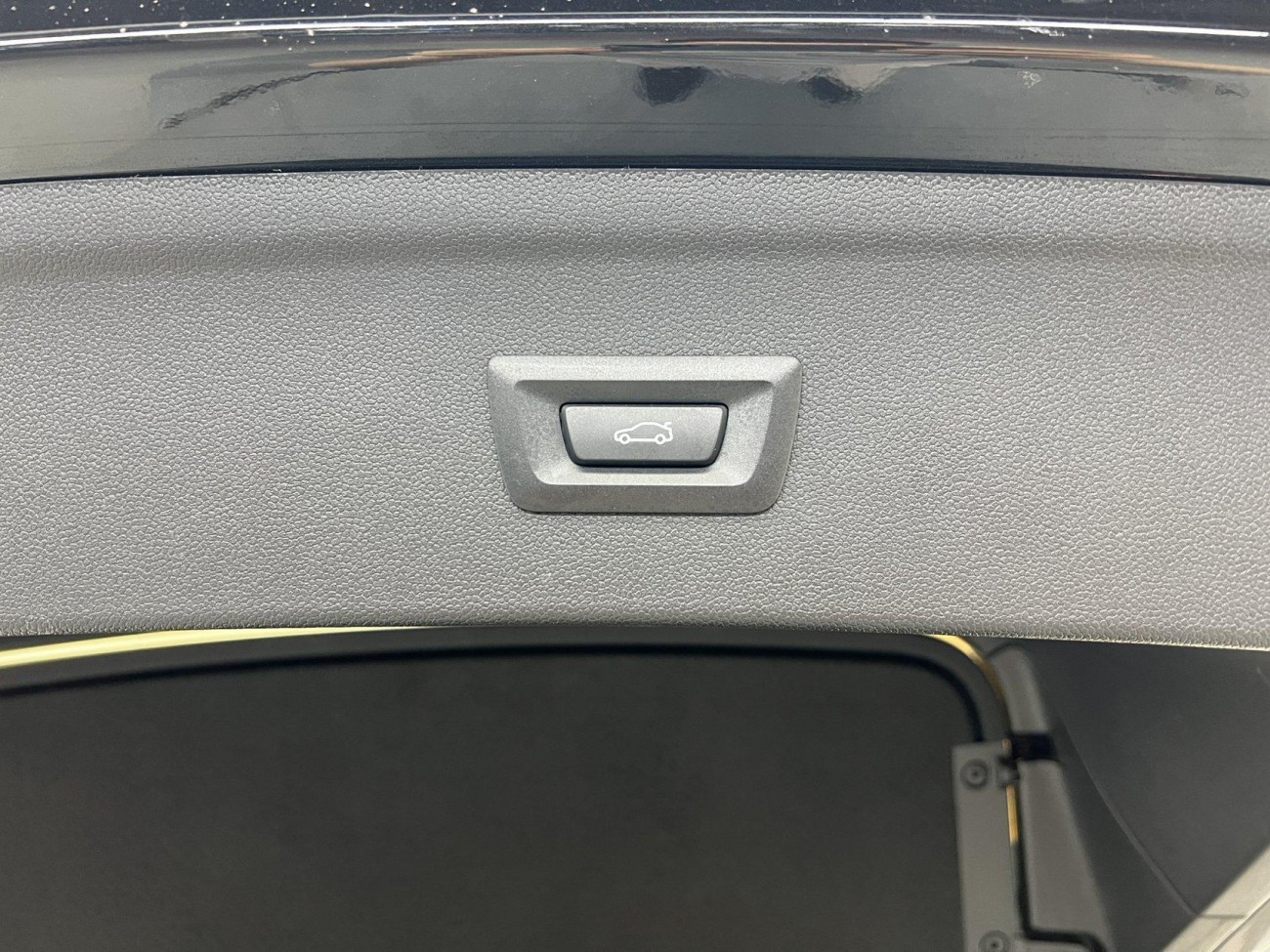 BMW iX 2023