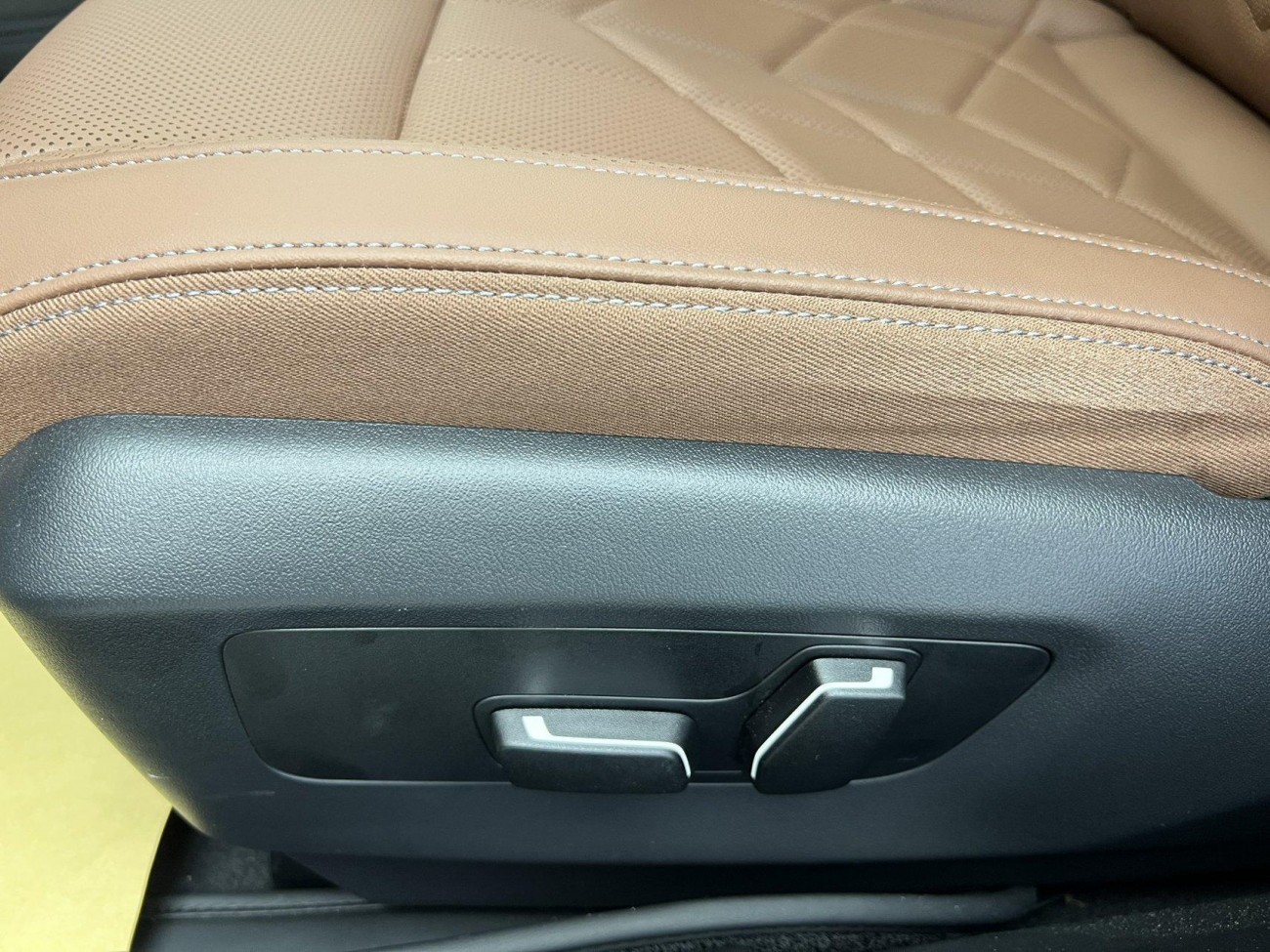 BMW 530Li 2024