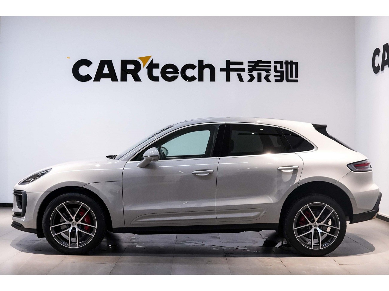Porsche Macan 2023