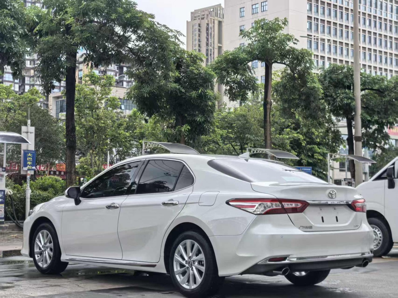 Toyota Camry 2024