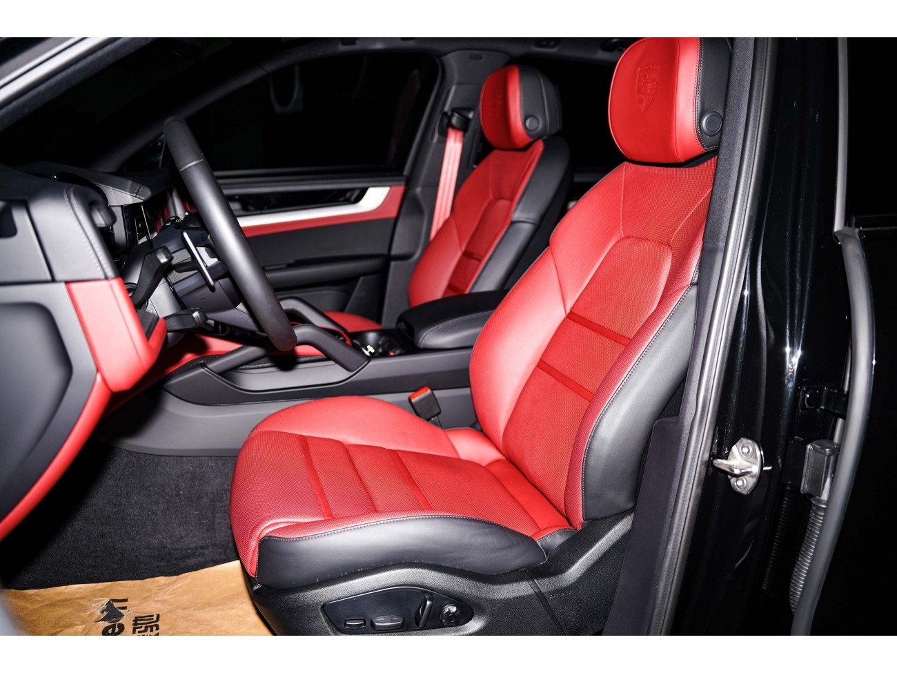 Porsche Cayenne 2025
