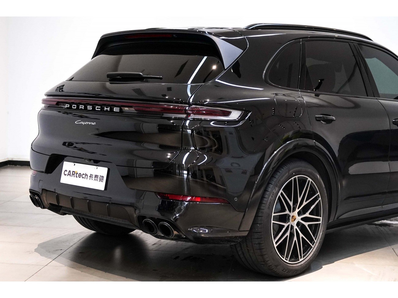Porsche Cayenne 2025