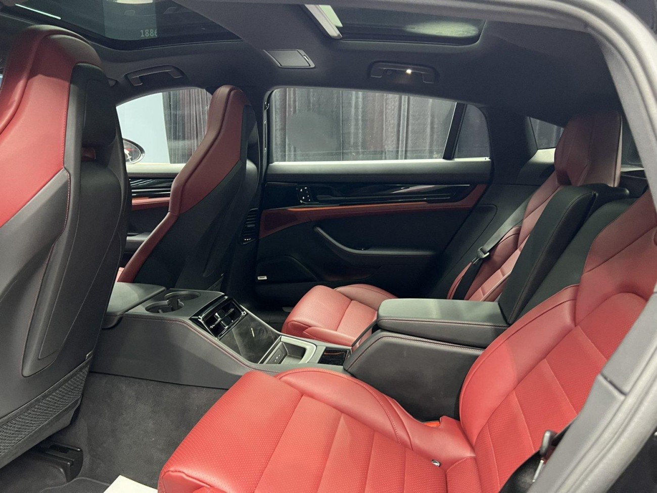 Porsche Panamera 2024