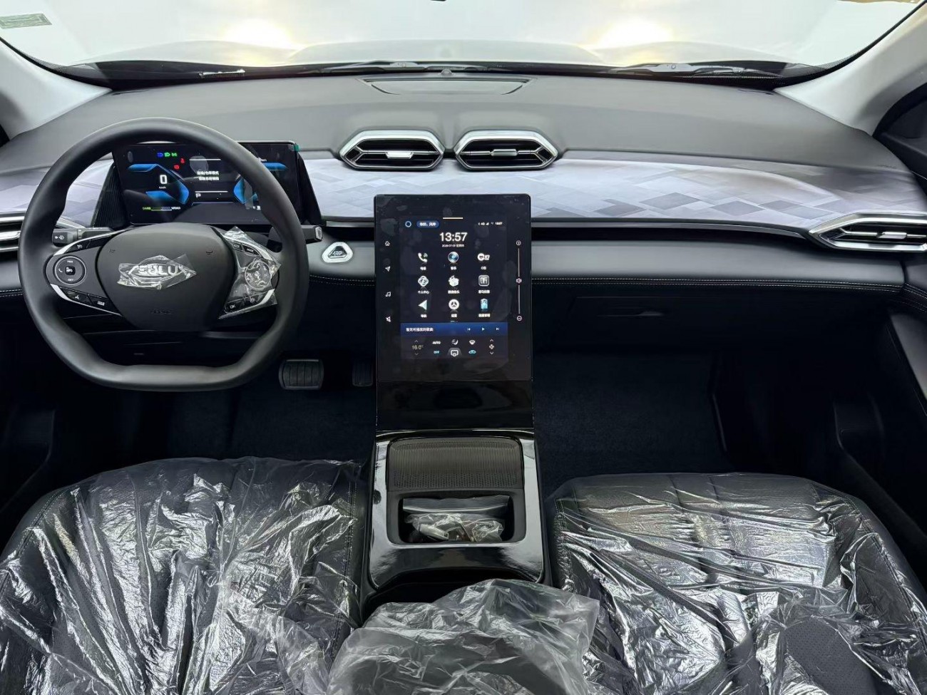 Dongfeng SKY EV01 2025