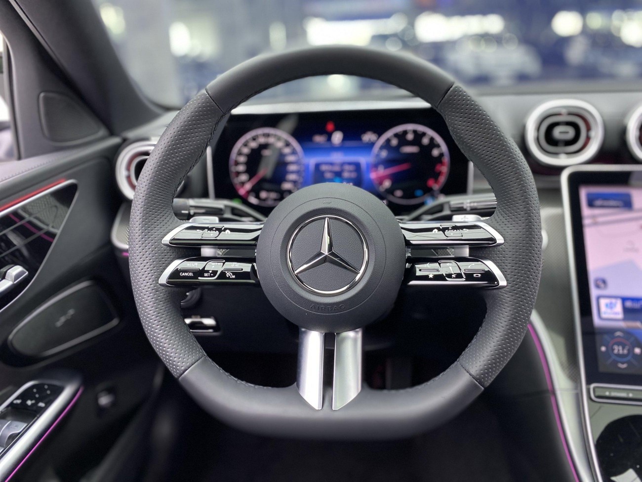 Mercedes-Benz C 260 L 2024