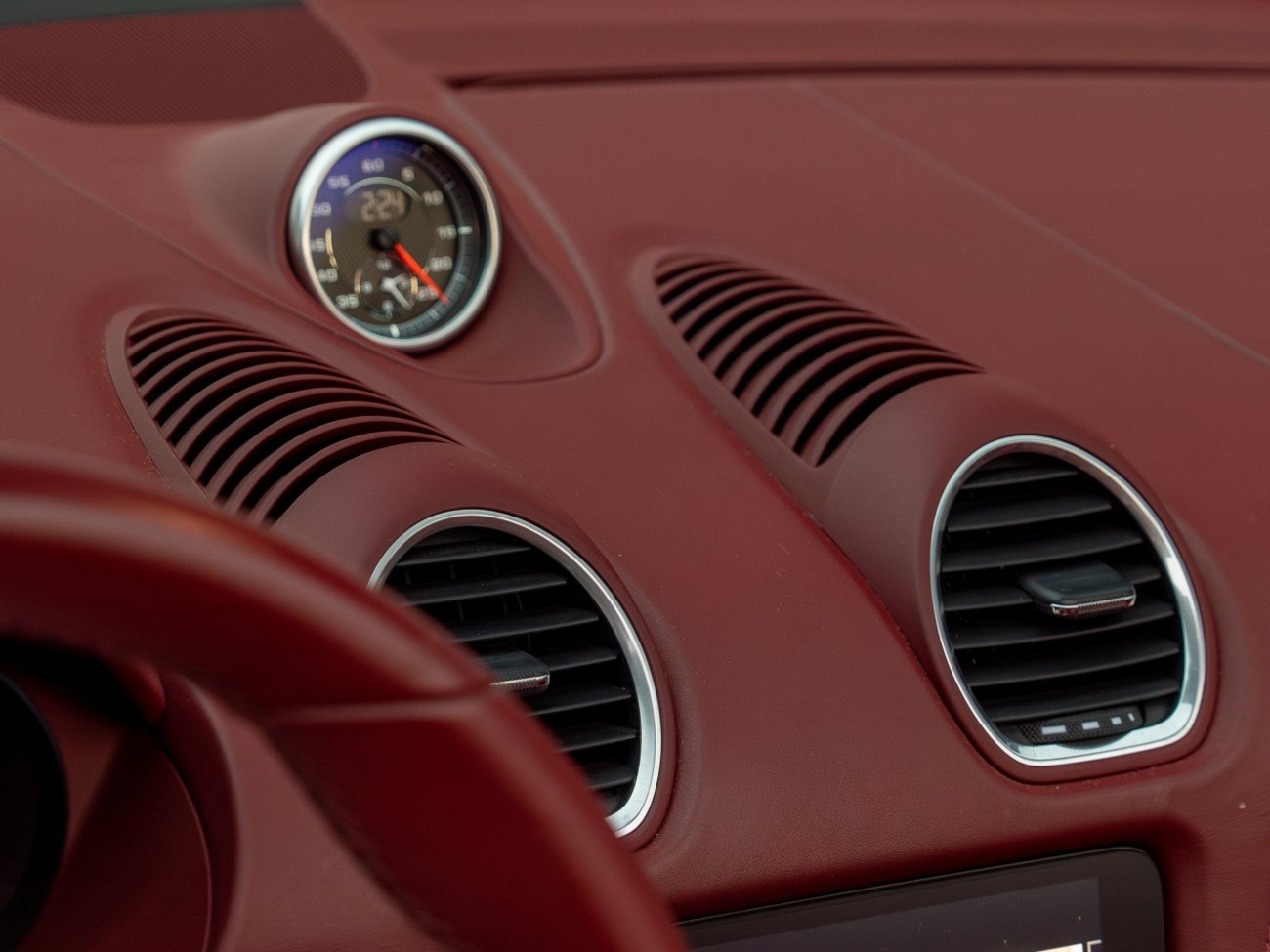 Porsche Cayman 2023