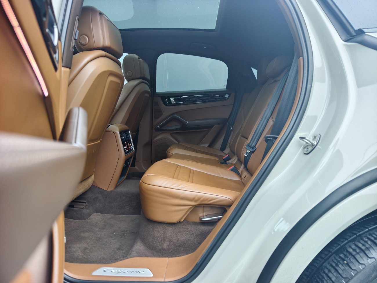 Porsche Cayenne 2021