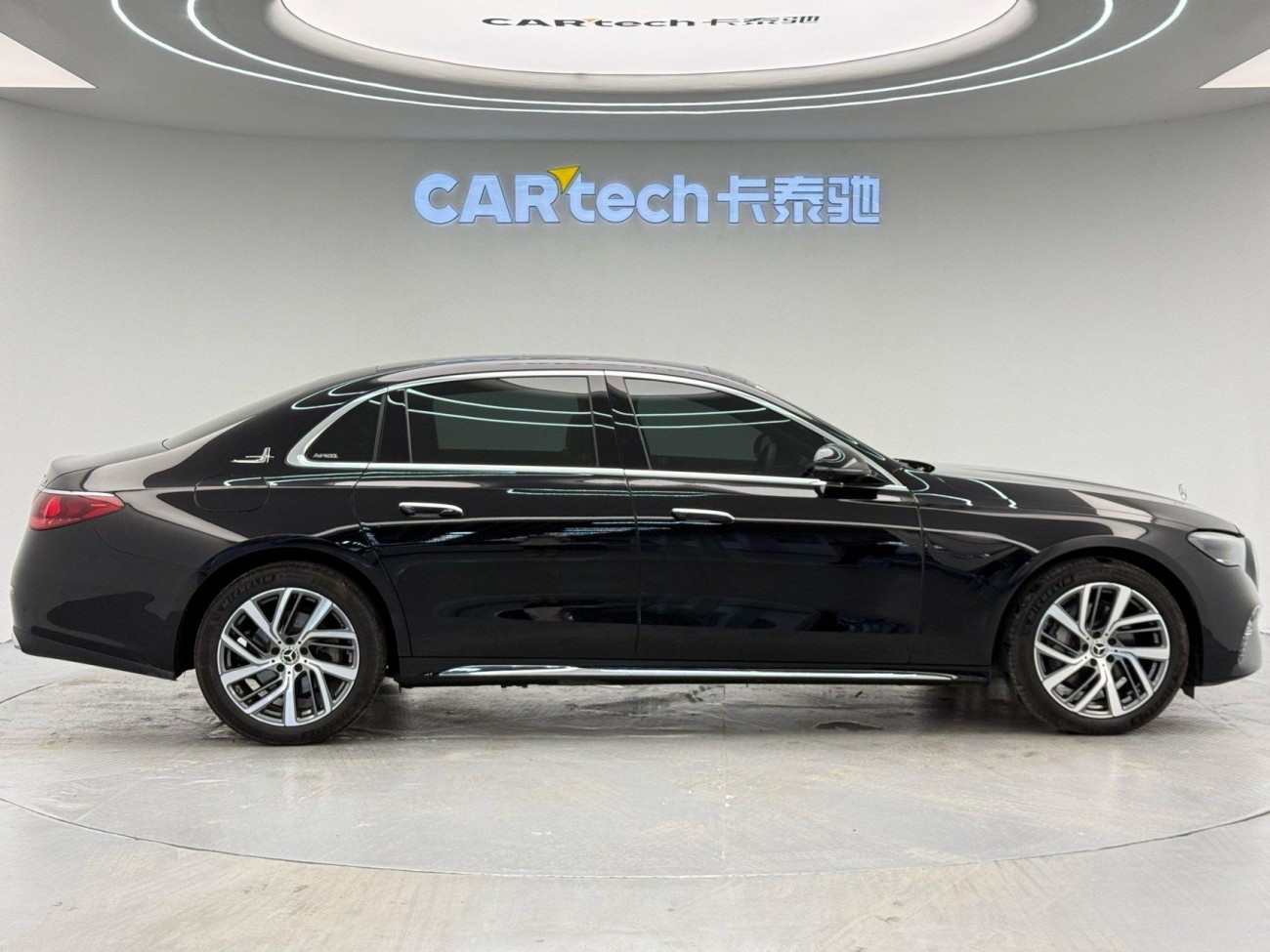 Mercedes-Benz E 300 L 2025