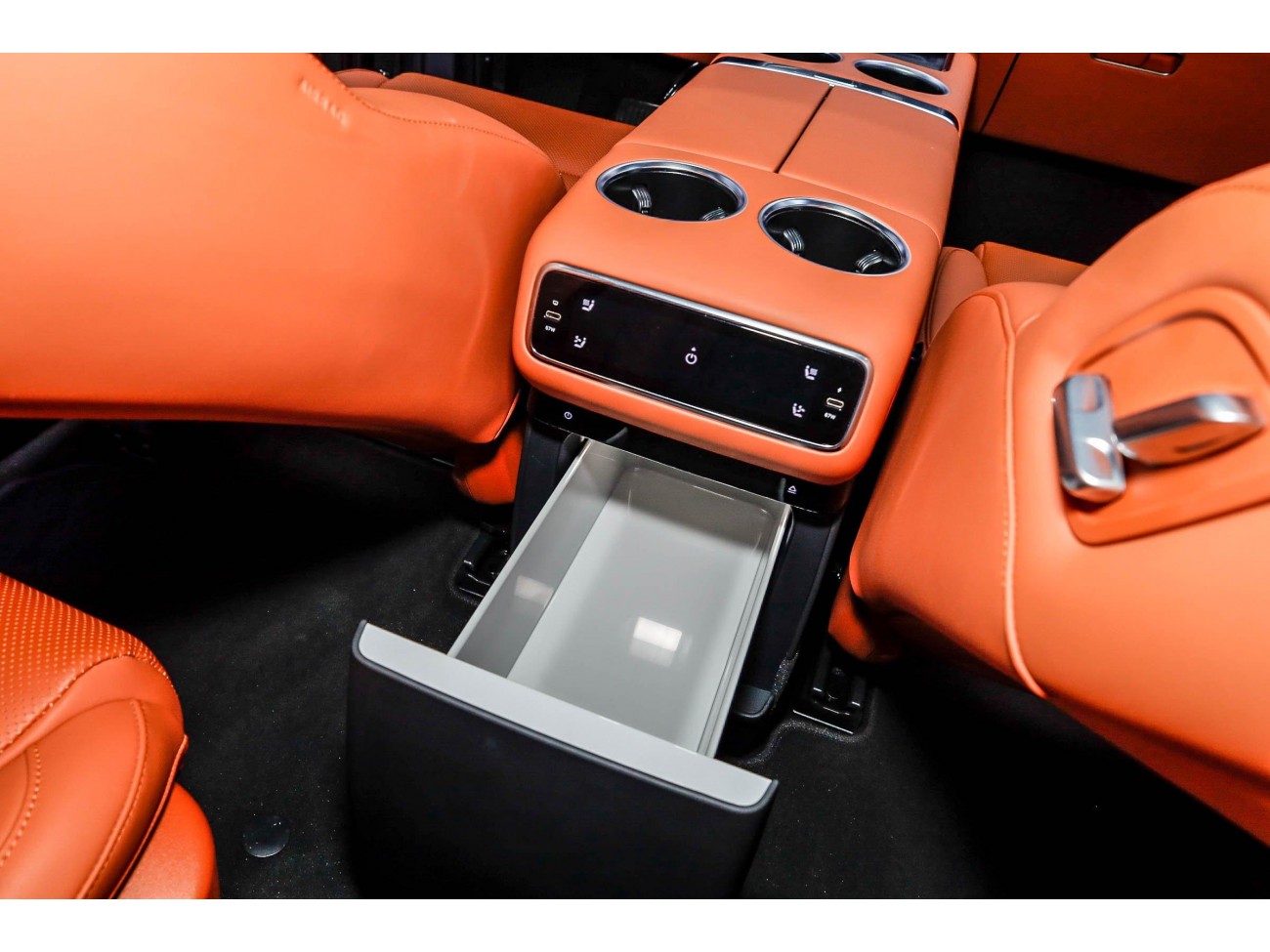 Li Auto L8 2025